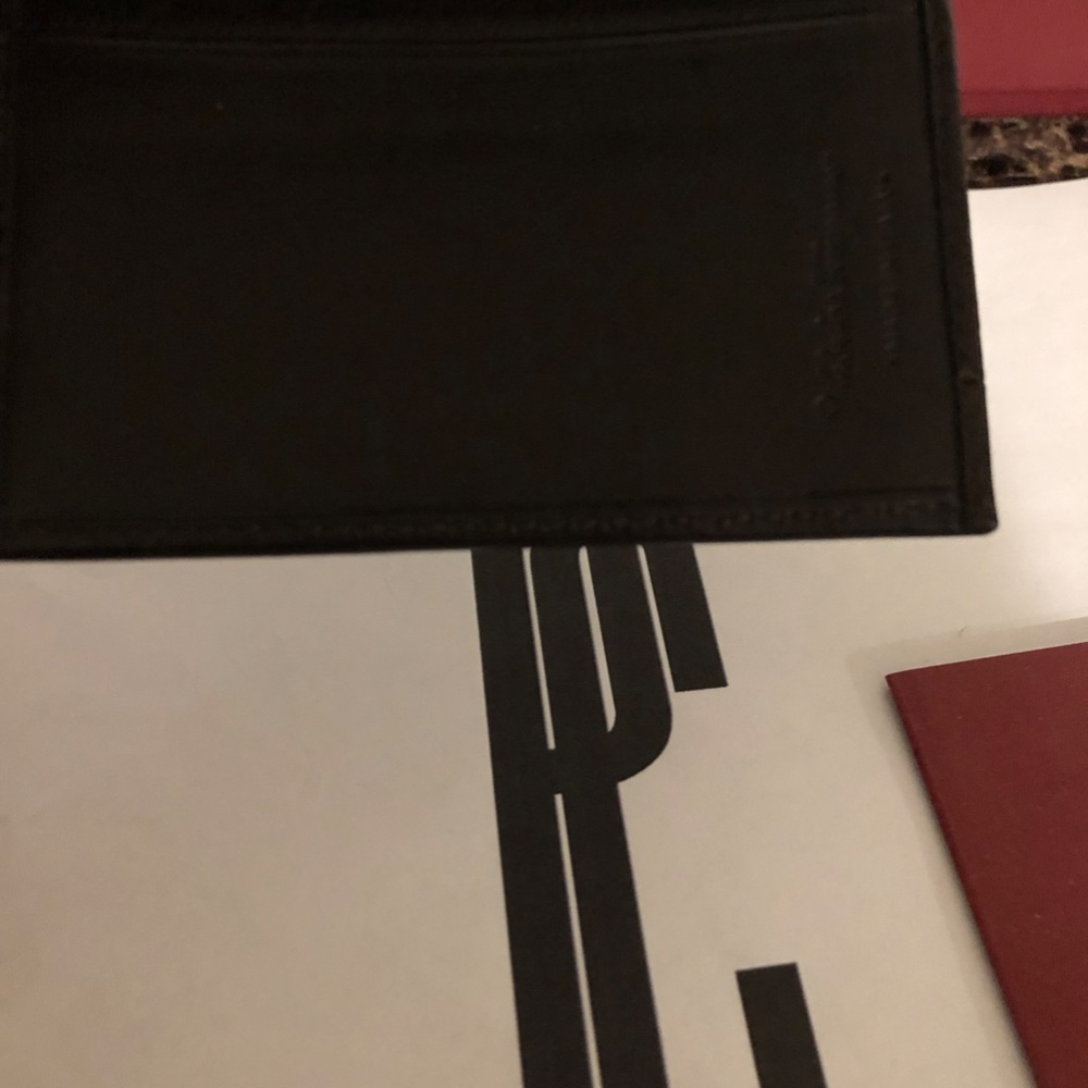 Salvatore Ferragamo Card Holder - Picture 11 of 11